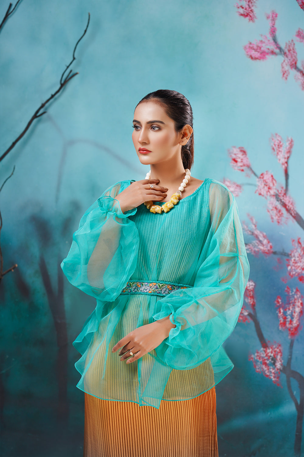 winter western dress in pakistan Ladies western Wear Dresses from scratch This shop is located in commercial market rawalpindi 03333006819, #explore #fashion #style #viral #reels #shopping #westernstyle #westernfashion #scratch