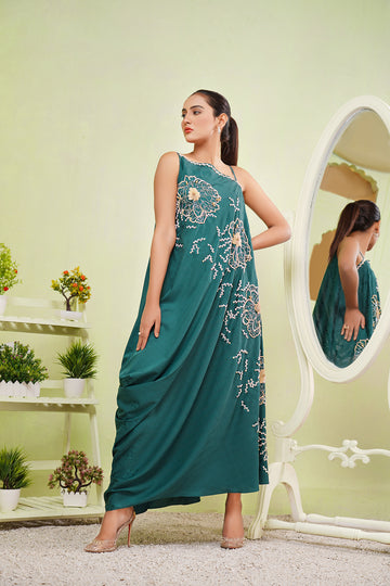Teal Asymmetrical Ensemble (WS07)